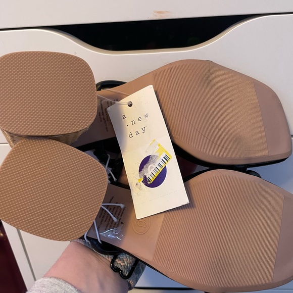 NWT A NEW DAY HEELS! 🖤 - Picture 5 of 5